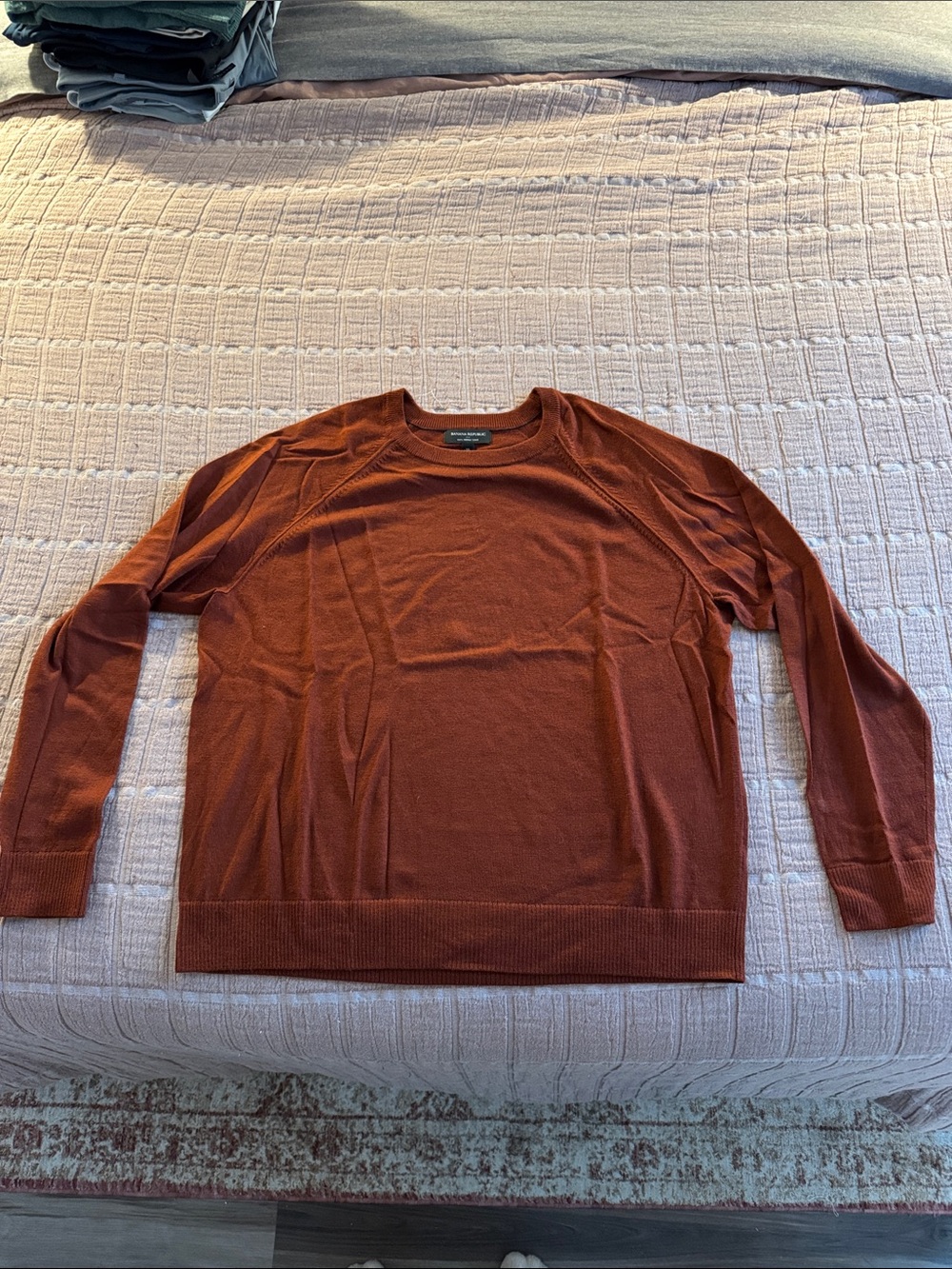 Banana Republic Men's XL 100% Merino Wool Burnt Orange Crewneck Sweater